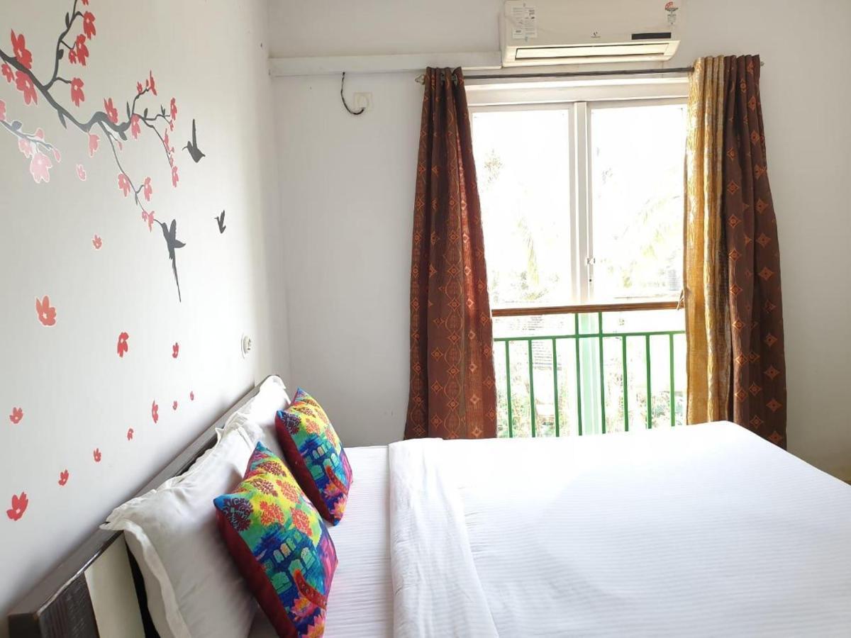 Ronnie'S Studio Apartment آربورا المظهر الخارجي الصورة