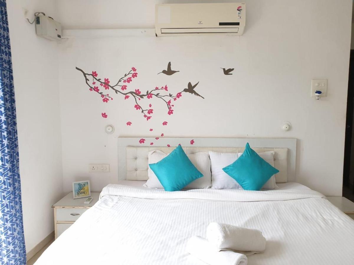 Ronnie'S Studio Apartment آربورا المظهر الخارجي الصورة