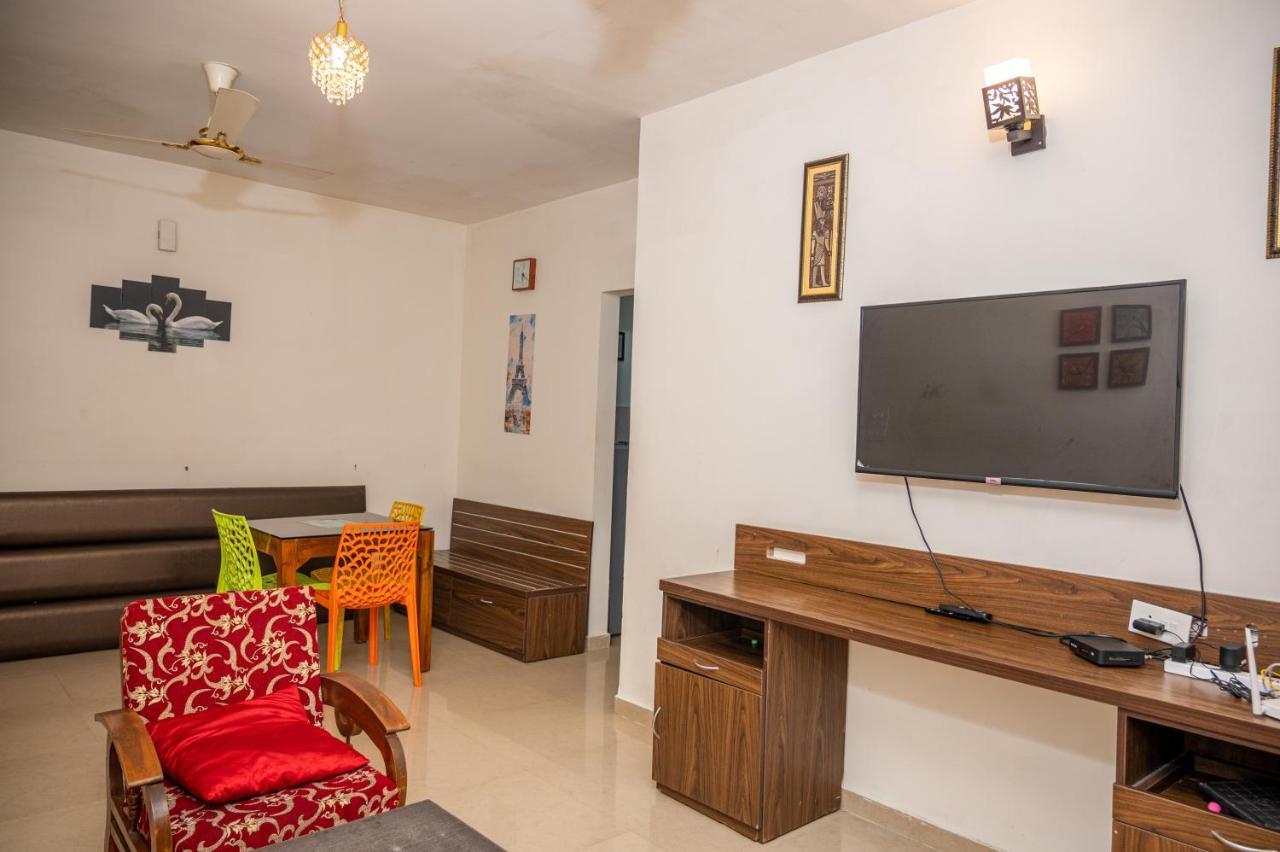 Ronnie'S Studio Apartment آربورا المظهر الخارجي الصورة