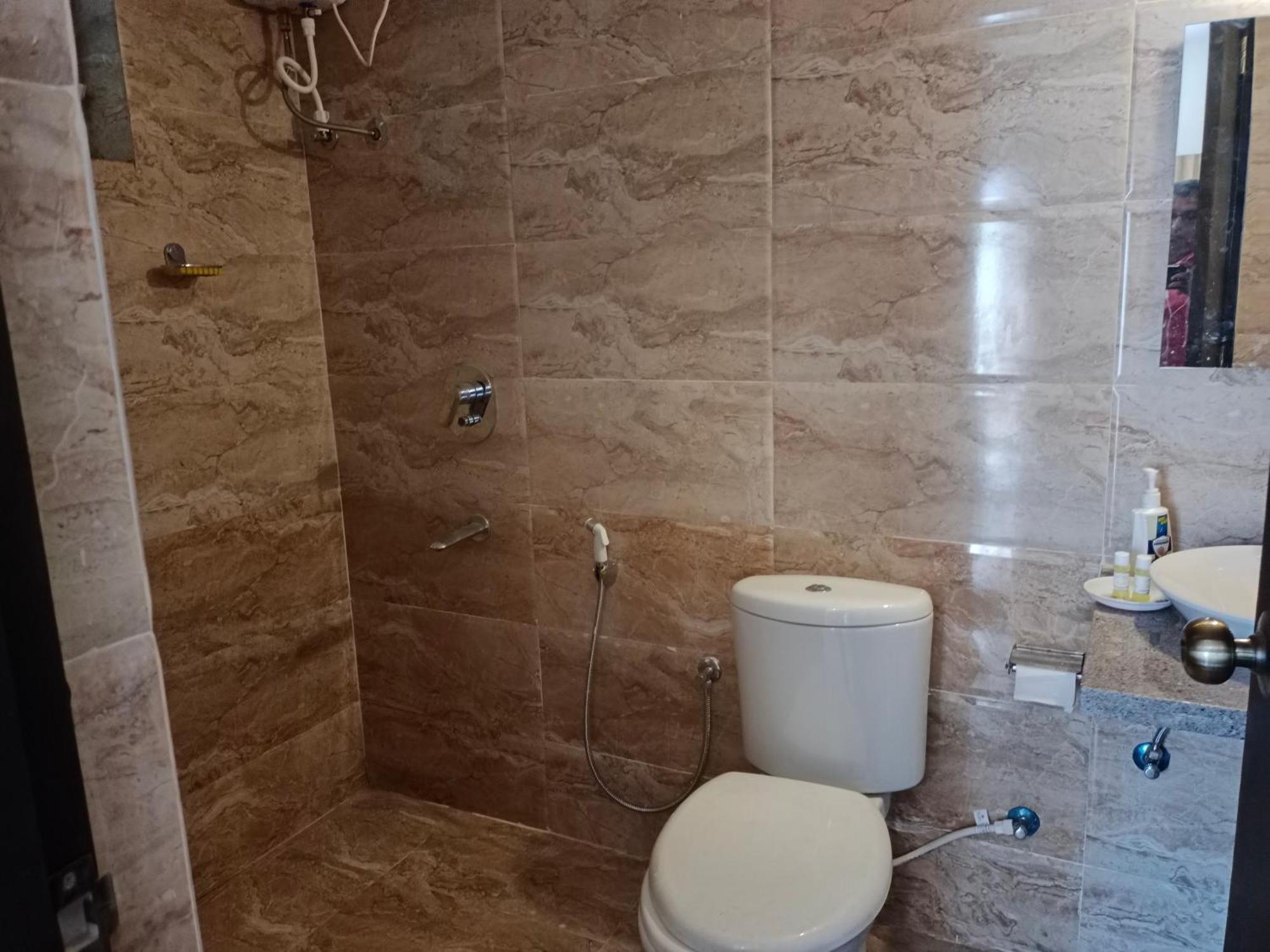 Ronnie'S Studio Apartment آربورا المظهر الخارجي الصورة